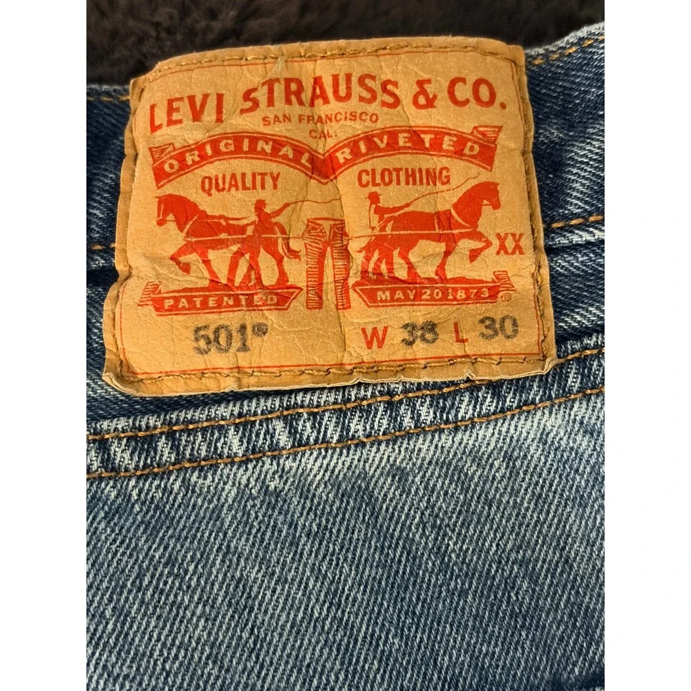 Levi's 501 Original Fit Jeans 38x29 Blue Denim Button Fly Classic Americana
